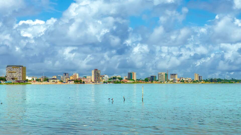 View of the Treichville district skyline of the capital city of Abidjan, Côte d'Ivoire (Ivory Coast), West Africa