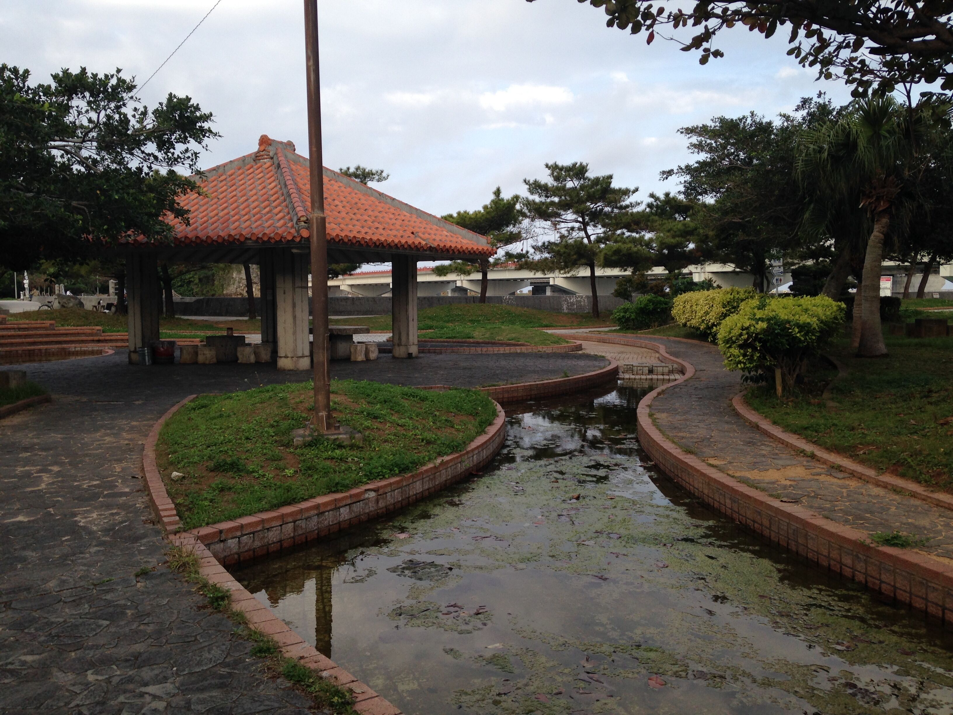 沖縄県那覇市・若狭海浜公園