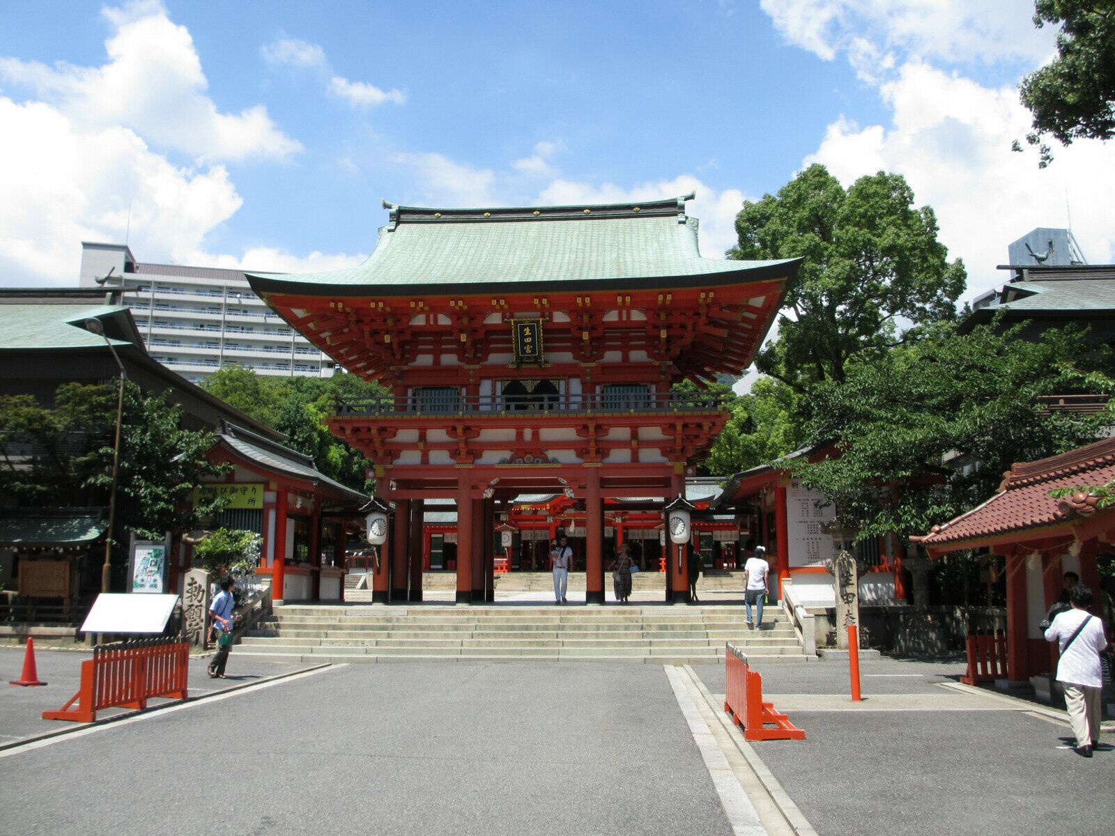 Ikuta Shrine