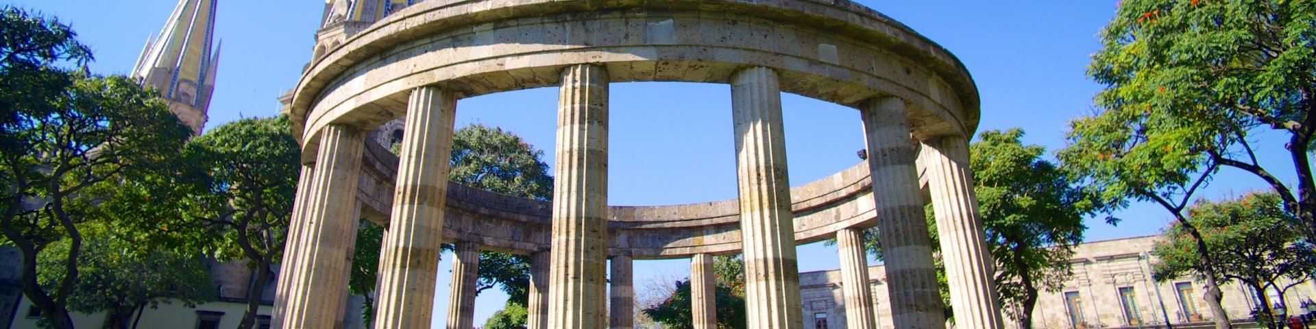 Centro which includes heritage elements