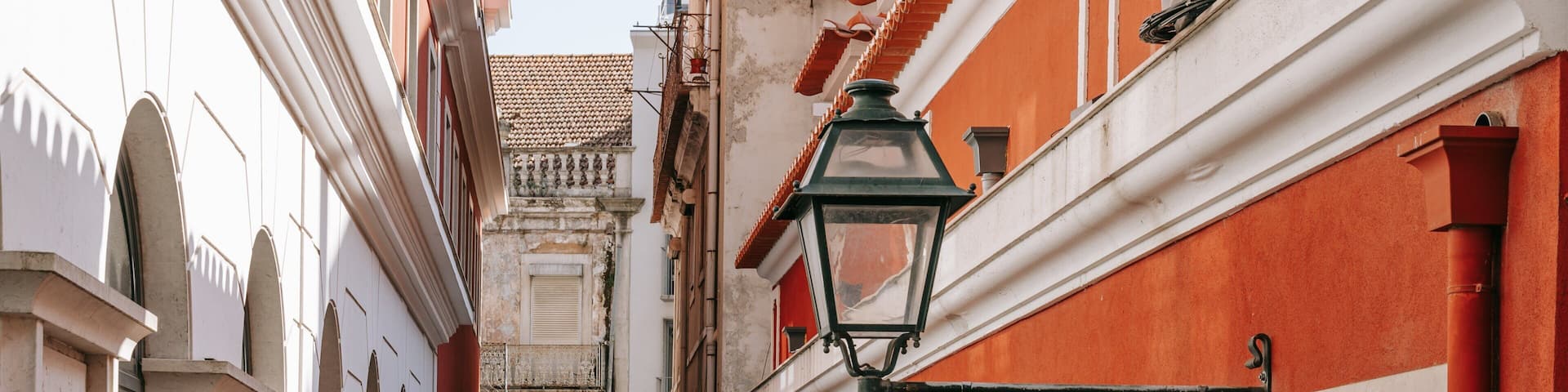 Santo Antonio showing heritage elements