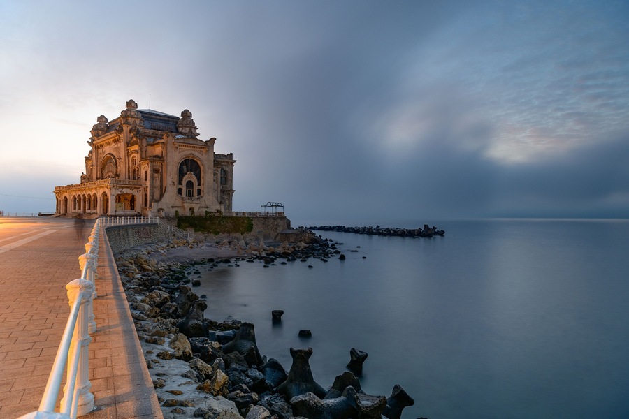 #romania #pics #sky_captures #sunrise #constanta #casino #seascape #blacksea #building #sea #longexposure #Golden