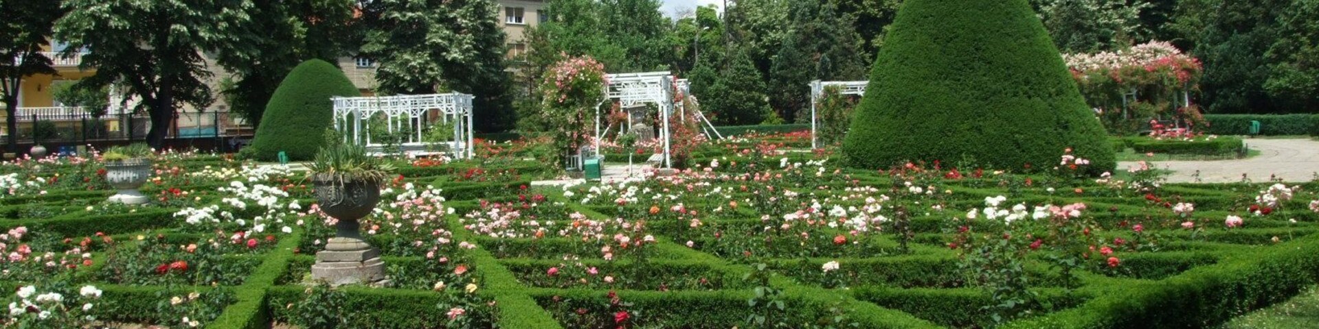 The Rose Park in Timisoara is one of the city beauties
#architecture