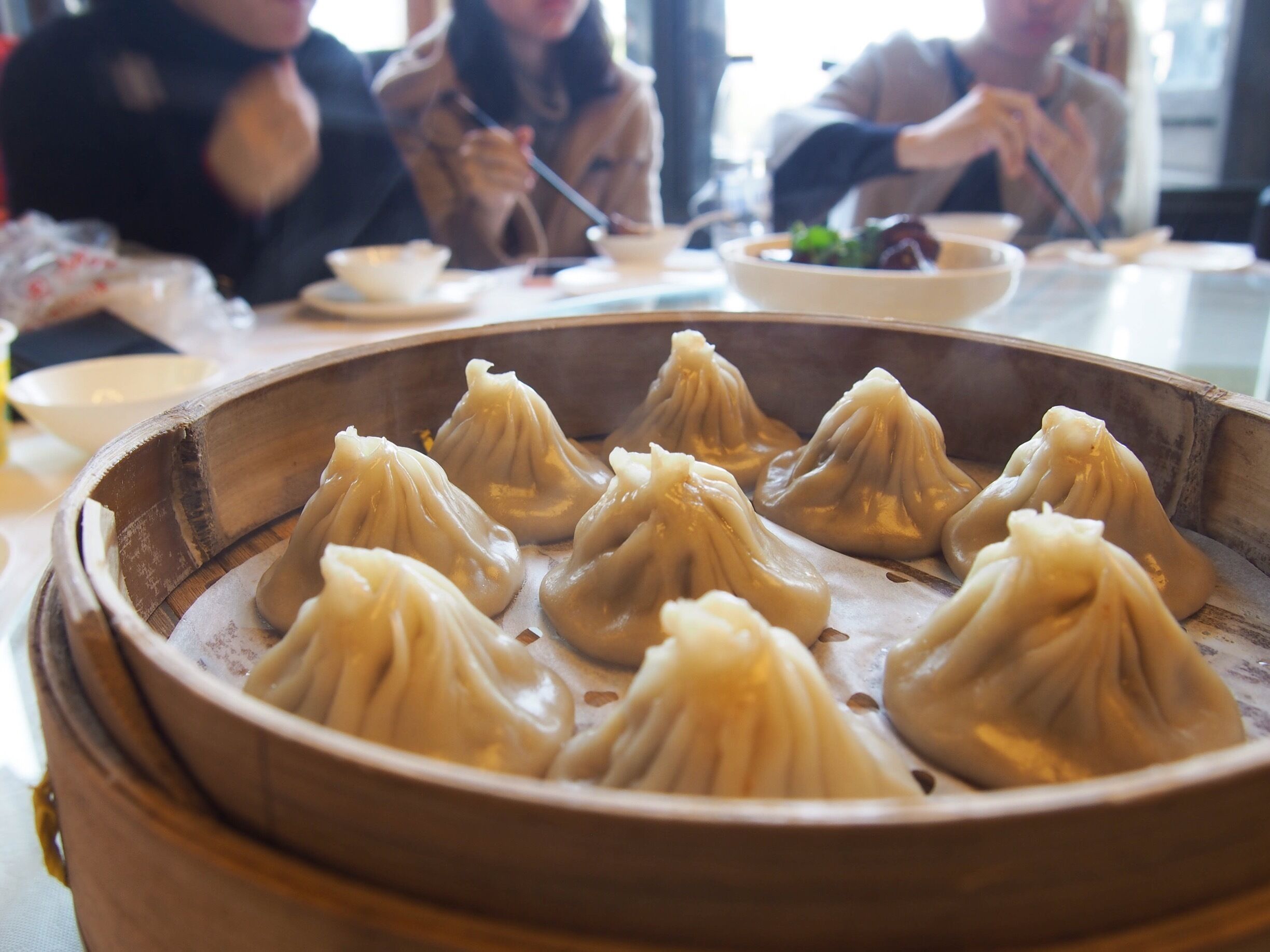 Every city in Jiangsu has its own edition of soup dumplings. The Wuxi's edition is just too sweet for me.....