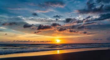 Atardecer en playa Seminyak