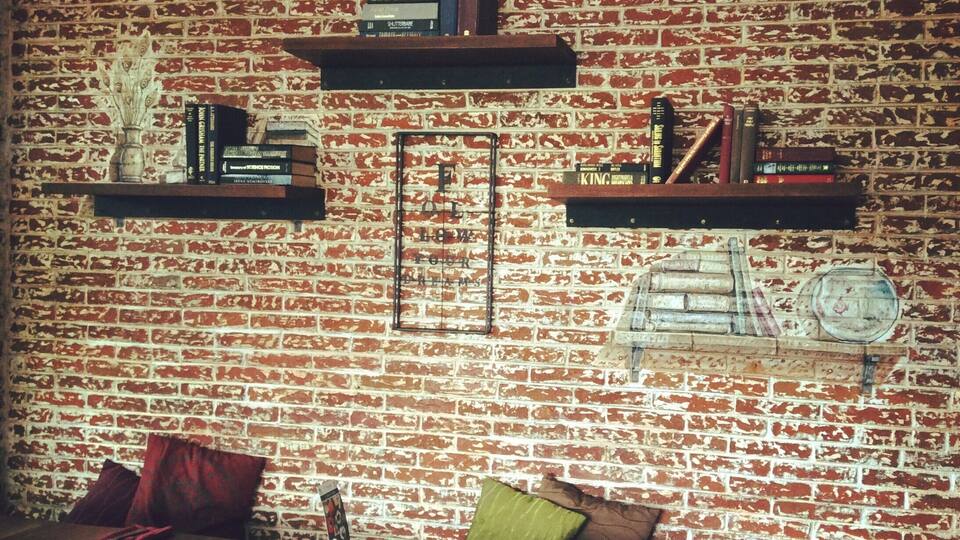 A new spot in Petitenget/Batu Belig area in Bali. Fusion Indonesian and western menu done in a local way with such cute ambience.