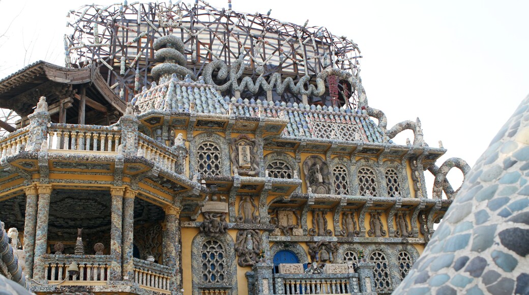 Historic Porcelain House, Tianjin China - Ornate Asian Architecture