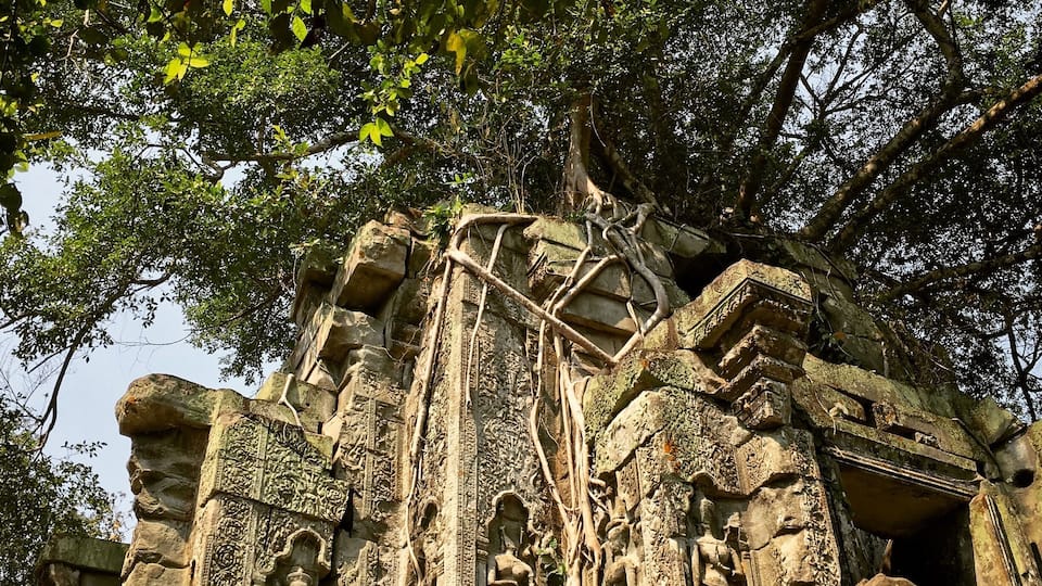 Part of the "Father of the King" Temple, this complex proved to be mysterious in its own ways. Worth the 1hr drive out of Siem Reap
