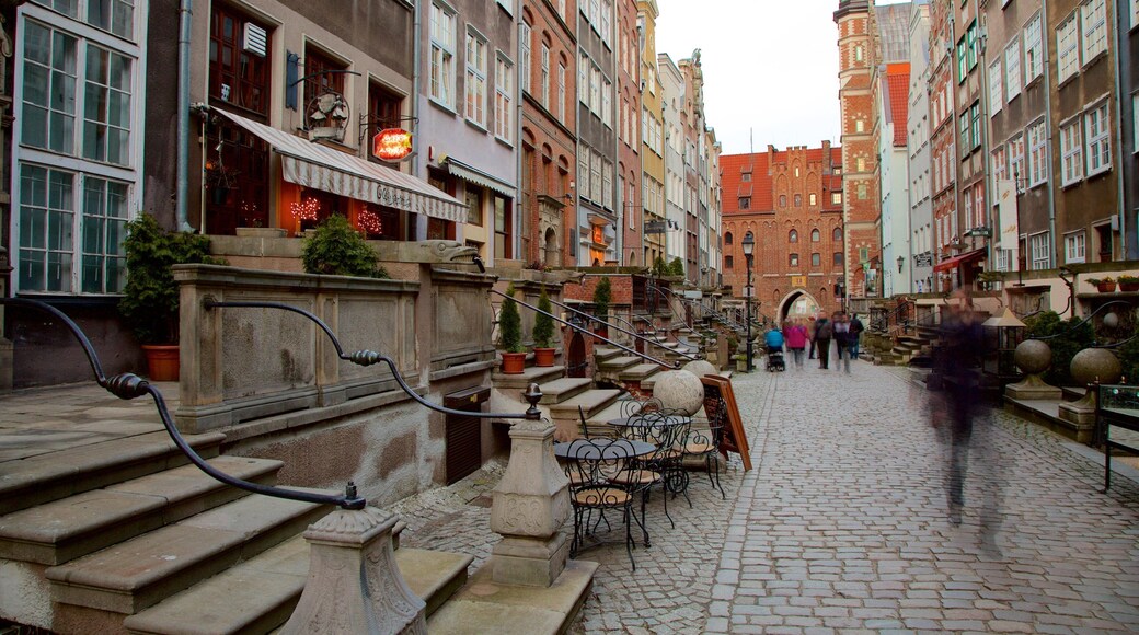 Old Town Gdańsk which includes a city and street scenes