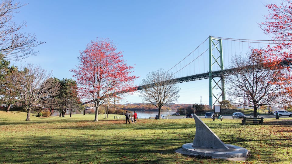 Halifax_NorthEnd_553248633981745356_7