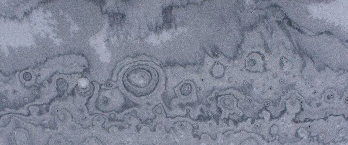 A natural Psychedelic pattern left in the sand on Balashire beach
#patterns