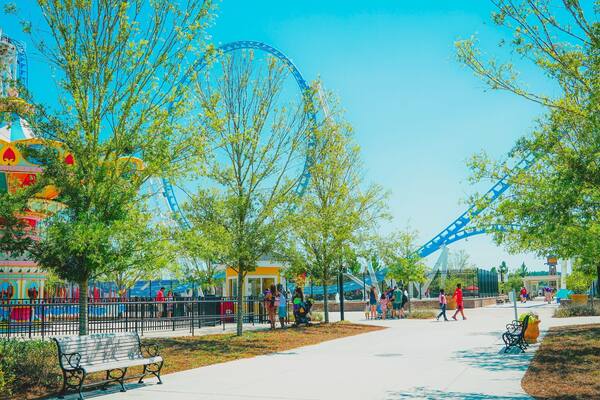The Park at OWA featuring rides