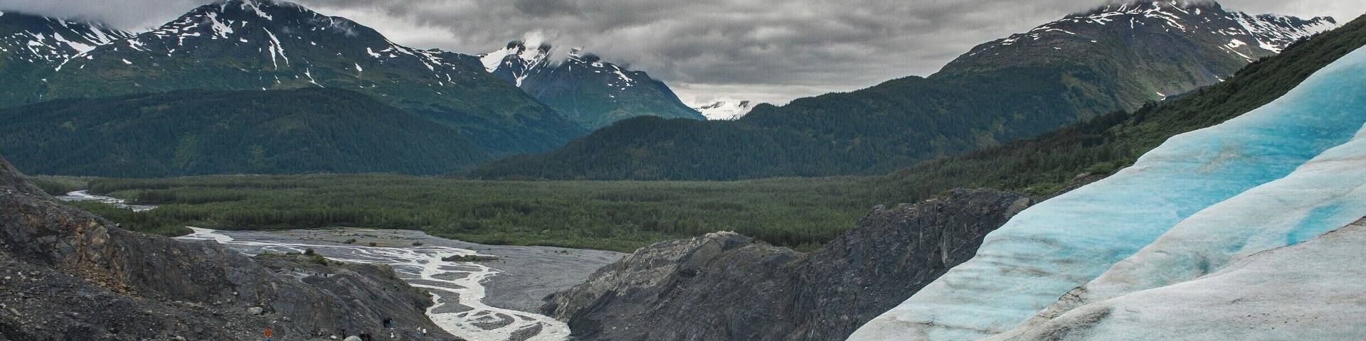 The view from Exit Glacier, the only place in Kenai Fjords #NationalPark, Alaska you can access by car. The hike is not long, but to get to the glacier requires a nimble scramble over loose rocks and gravel, making it somewhat treacherous. My first time touching a glacier! This was early July, but skies were overcast and we had a lot of rain the week we were in Alaska.
#TakeAHike