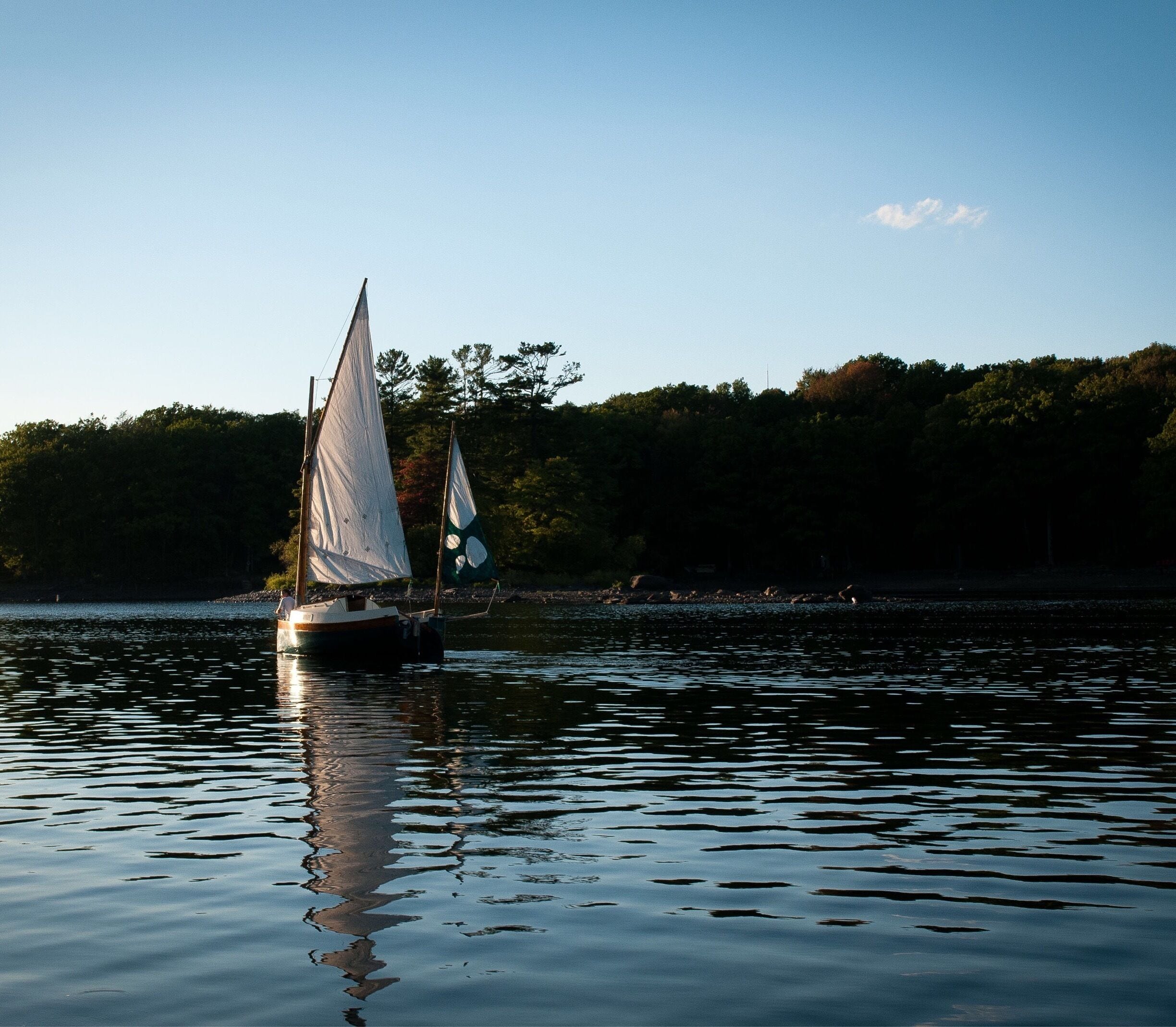 When we went past this boat, he was on the bow paddling the boat as there was no wind 