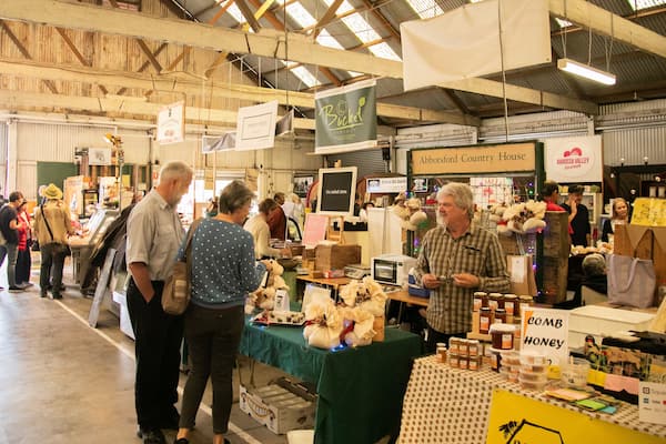 Barossa Farmers Market featuring interior views and markets