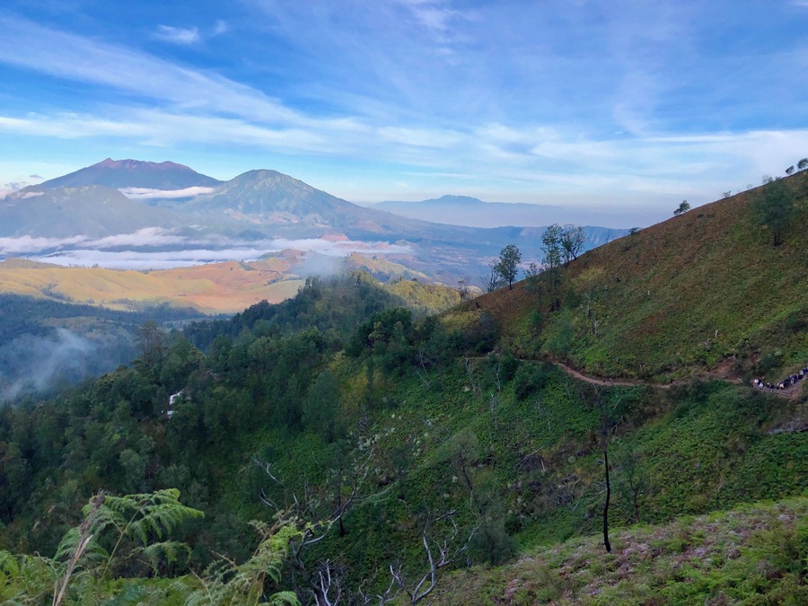 Can you see the trail to Ijen Crater. It’s quite a steep hike to get up to the crater. Took us 1.5 hours to get to the top in the dark at around 2am
