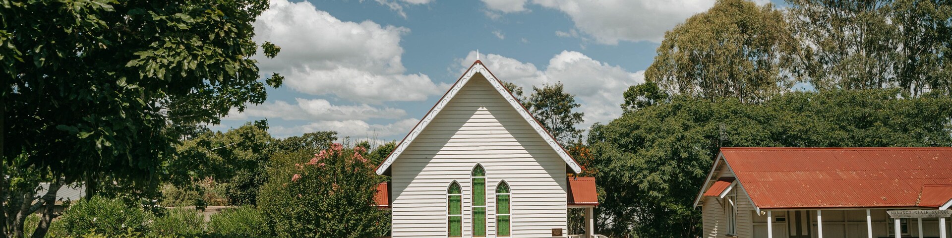 Ringsfield House and Museum which includes a church or cathedral