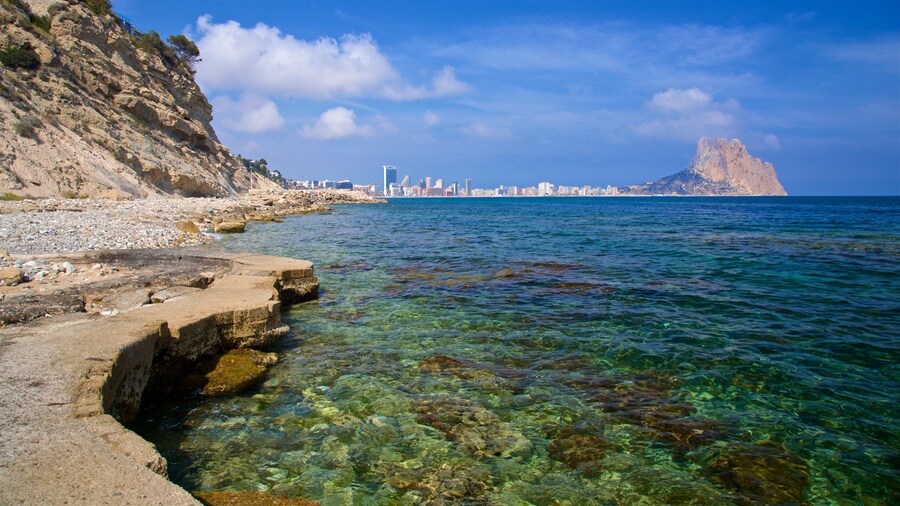 Cala Les Urques showing rocky coastline and general coastal views