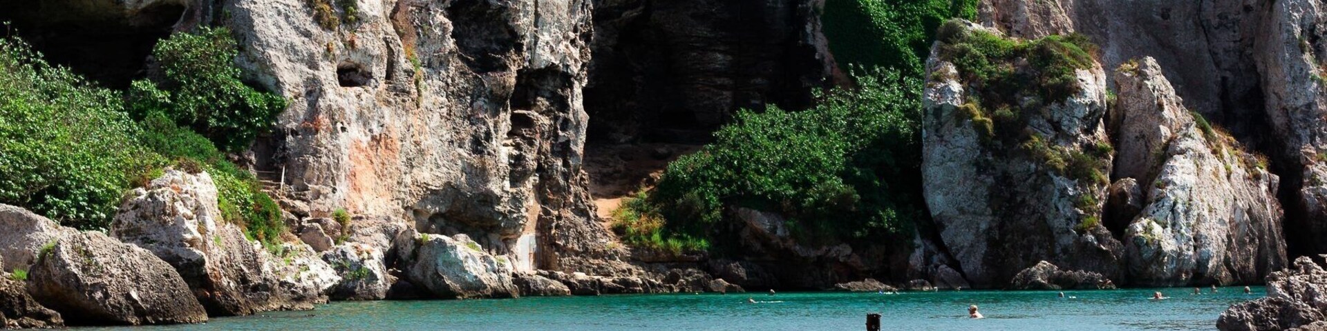 Cales Coves (Menorca)