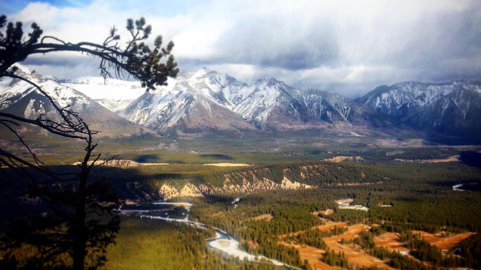 Quick trip up to the summit. Provides great views of the Bow Valley.