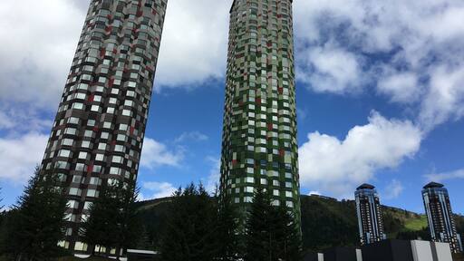 One of the best hotel chains in Japan. Lots of Asian and local tourists but I didn't see any westerners!
Fun for a night stay with good hot bath (Onsen, 41 deg C) and golfing.