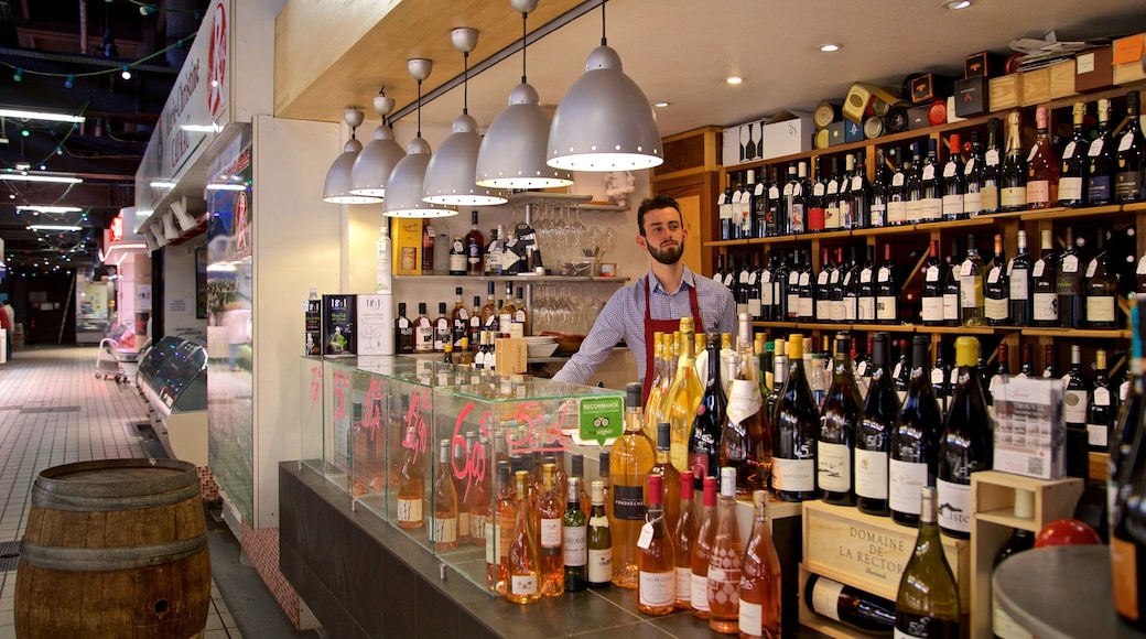 Quartier Victor Hugo montrant boissons, marchés et vues intérieures