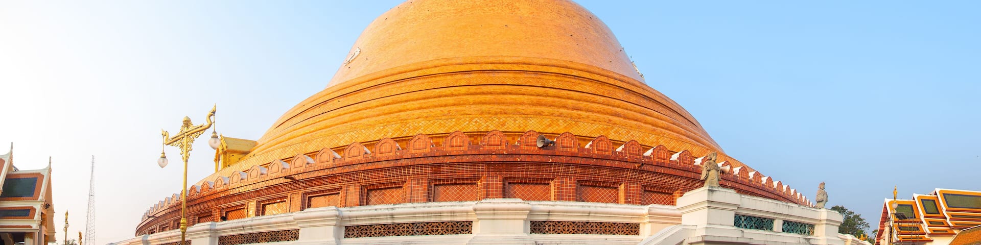Golden pagoda Phra Pathom Chedi