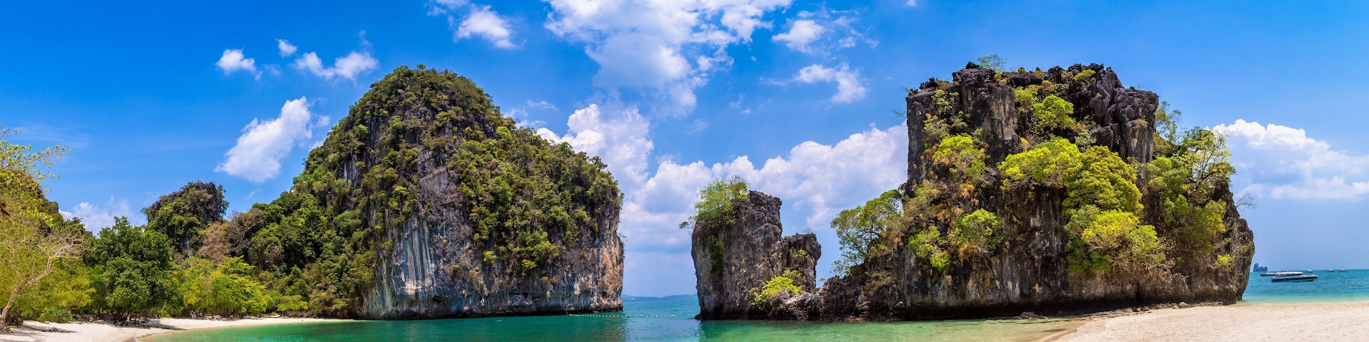 Beach at Koh Hong island