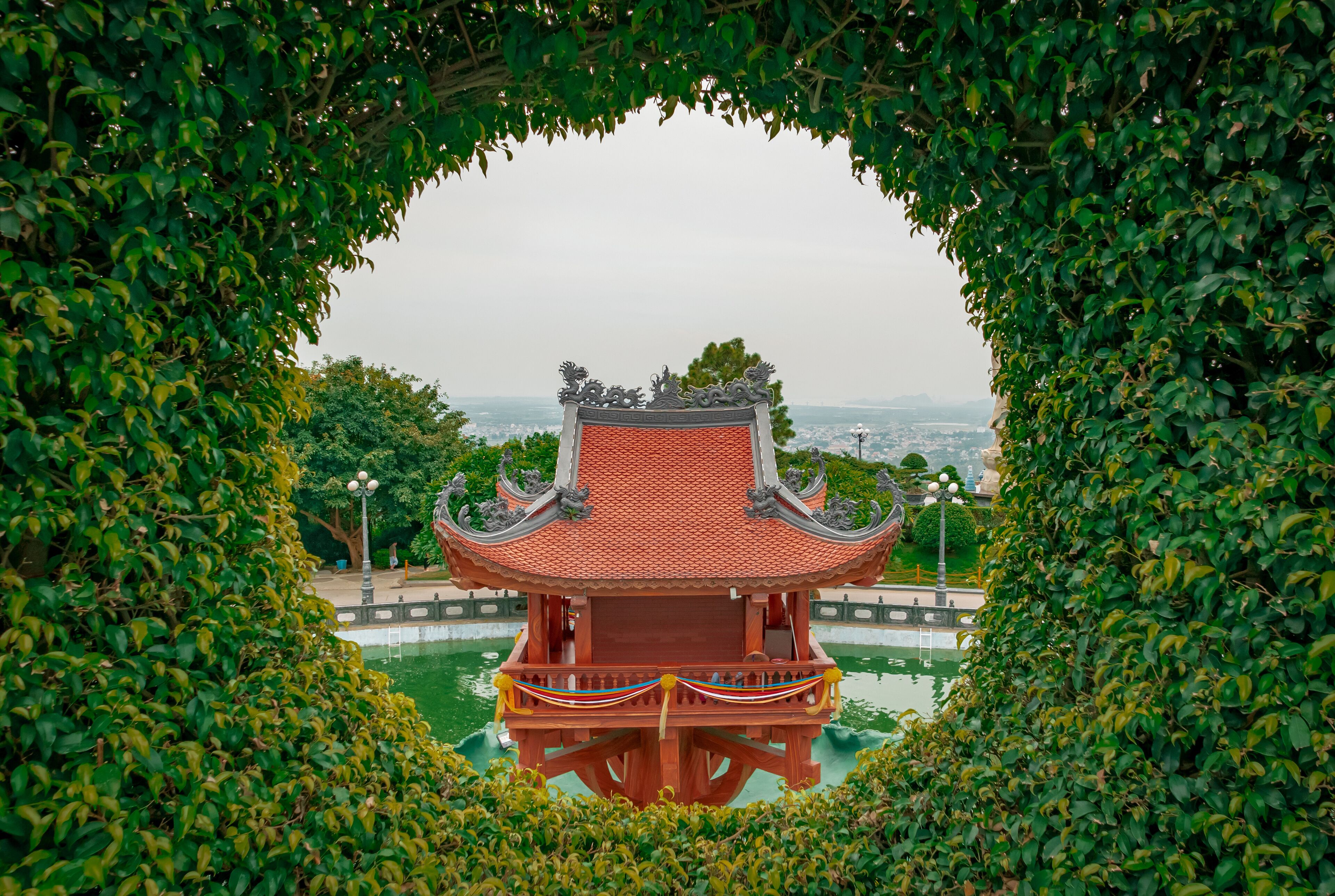 Uong Bi, Quang Ninh, Vietnam: Va Bang Pagoda