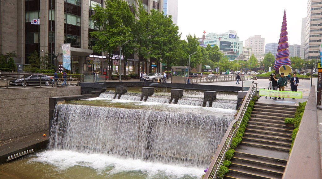 Cheonggye Plaza which includes a city and a river or creek