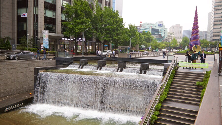 Cheonggye Plaza which includes a city and a river or creek