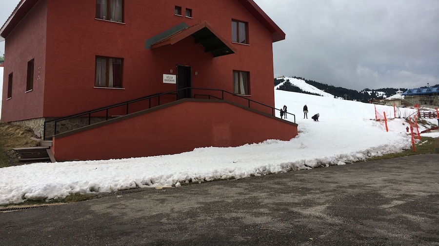 The hotel is on top of a mountain and it was a windy day but family enjoyed the place and had fun with snow.