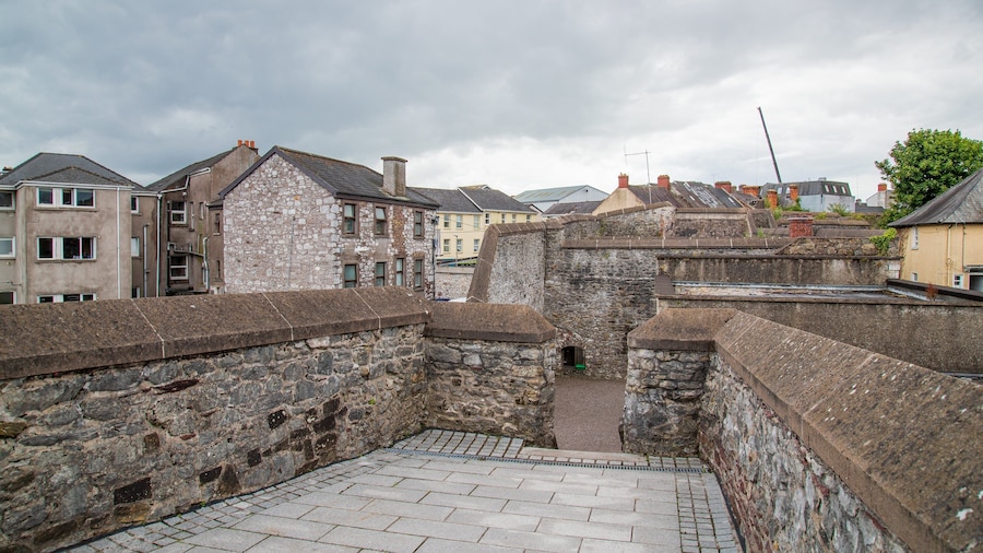 Elizabeth Fort featuring heritage elements and chateau or palace