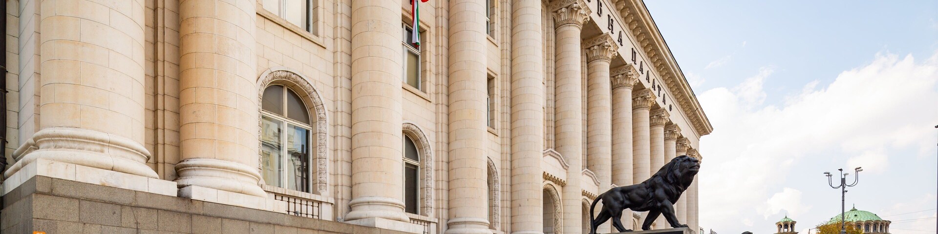 Sofia Court House showing street scenes, a statue or sculpture and heritage architecture