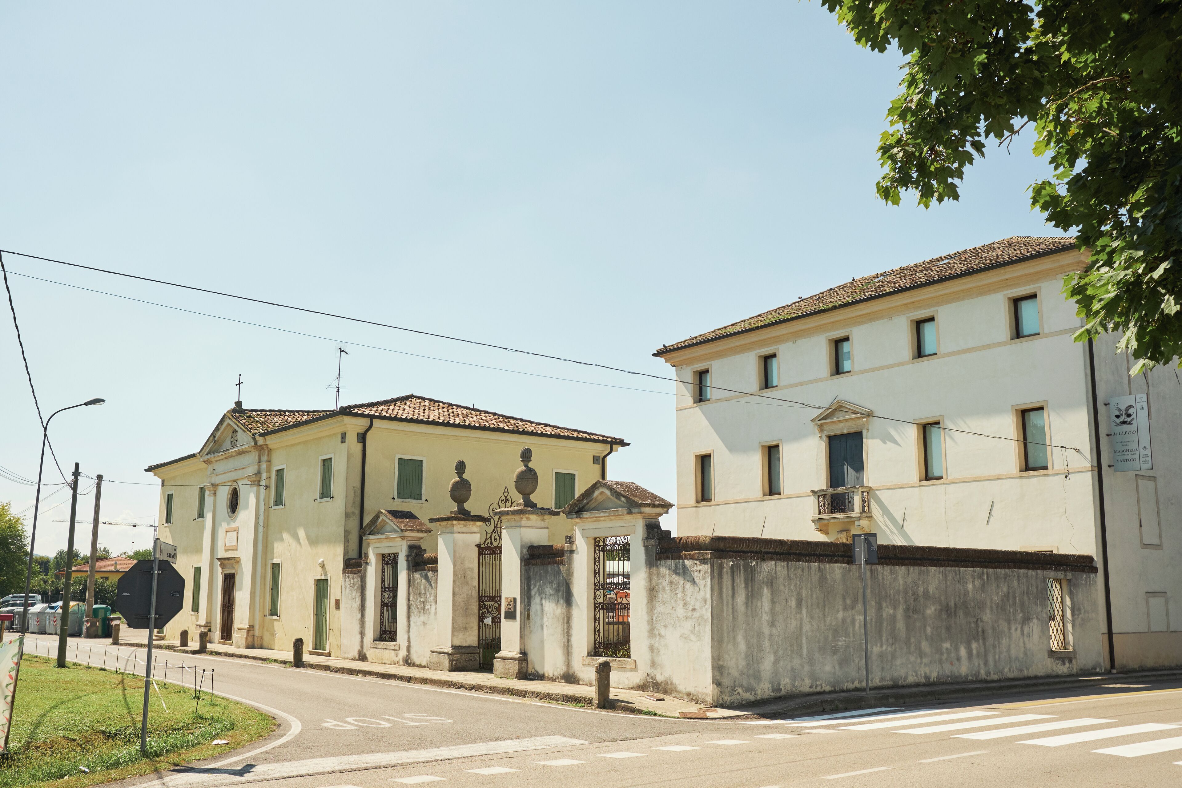 AbanoTerme_InternationalMuseumoftheHamletMask_553248634328719372_10