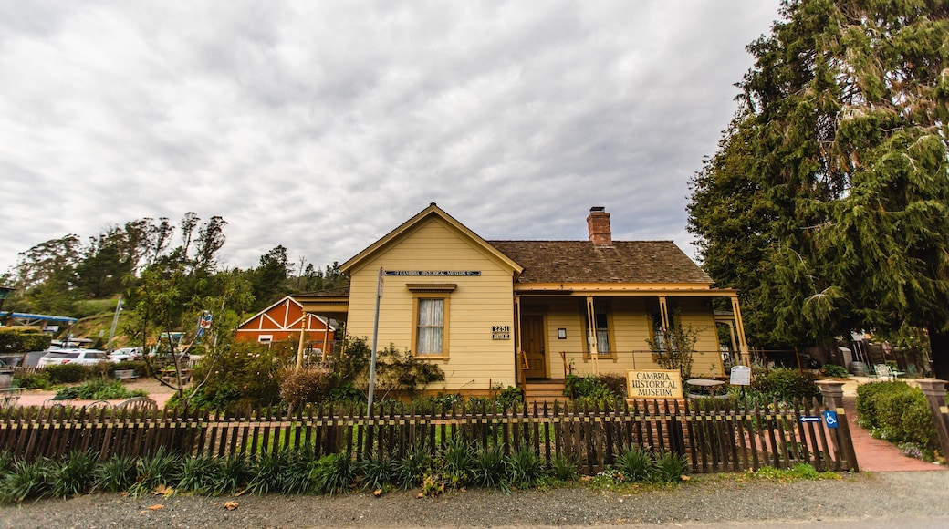 Cambria’s Historical Museum which includes heritage elements and a house