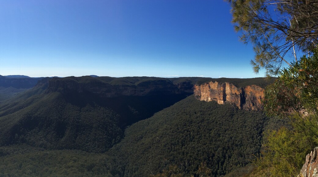 A wonderful walk to do with the children. 3 hours with lots of stepping stone crossings. Lots of steps at both ends but worth the effort for the amazing scenery.