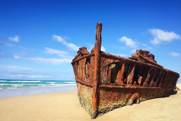 Such an amazing place!! A day wasn't enough time to see everything this island has to offer! #island #fraserisland #shipwreck #sandisland #beach #ocean #queensland #australia #nationalpark