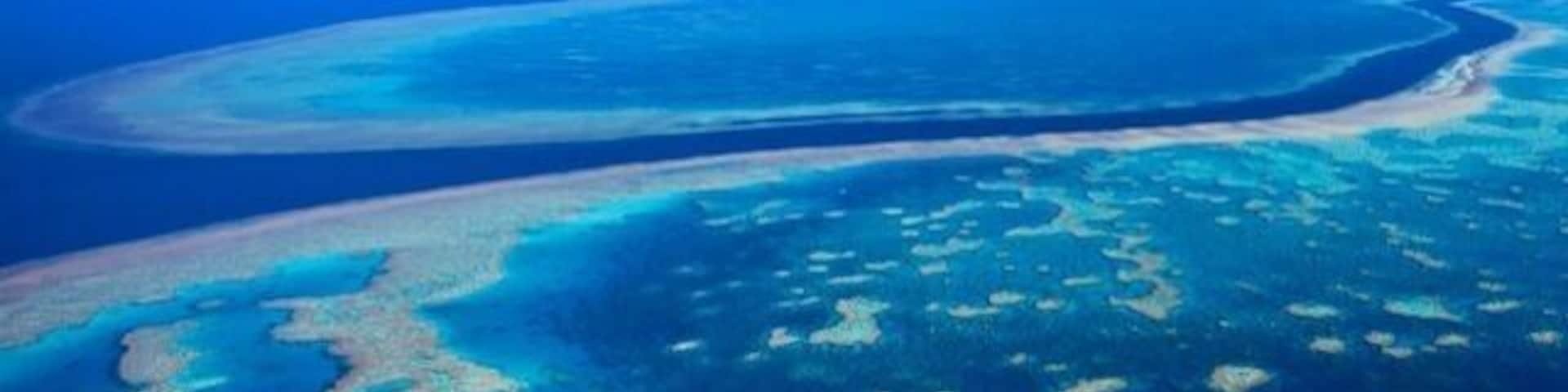 The Great Barrier Reef is one of the worlds ocean wonders. Taking a seaplane or helicopter and flying above this incredible landscape gives you a unique perspective that highlights the depth, detail and colours of the reef formation.
#australia #troveon #travel #photography