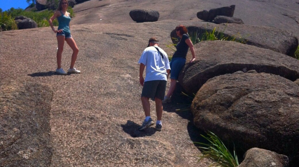 Incredible surroundings, the balancing boulder at the top is the coolest! Bring good hiking shoes. Take your time as there is lots to see!
