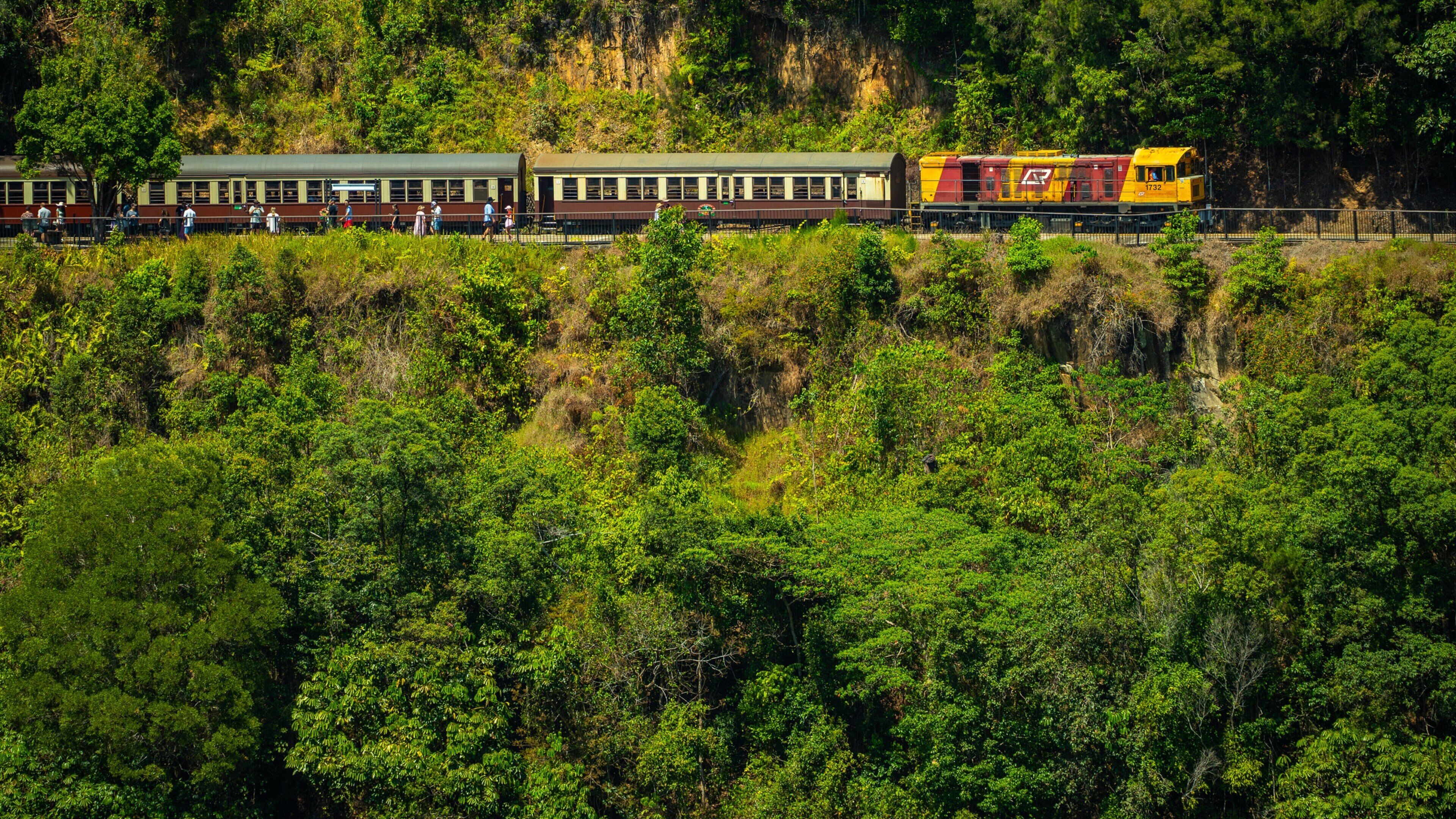 Mareeba Shire featuring railway items and tranquil scenes
