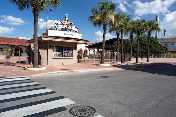 SanAntonio_HistoricSunsetStation_553248634333457641_03