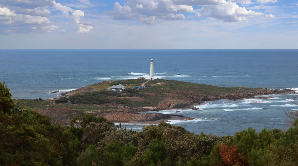 Cape Leeuwin Lighthouse, the tallest lighthouse on mainland Australia, situated at the most south-westerly point of Australia, at the tip of a peninsula where the Southern and Indian Ocean meet.