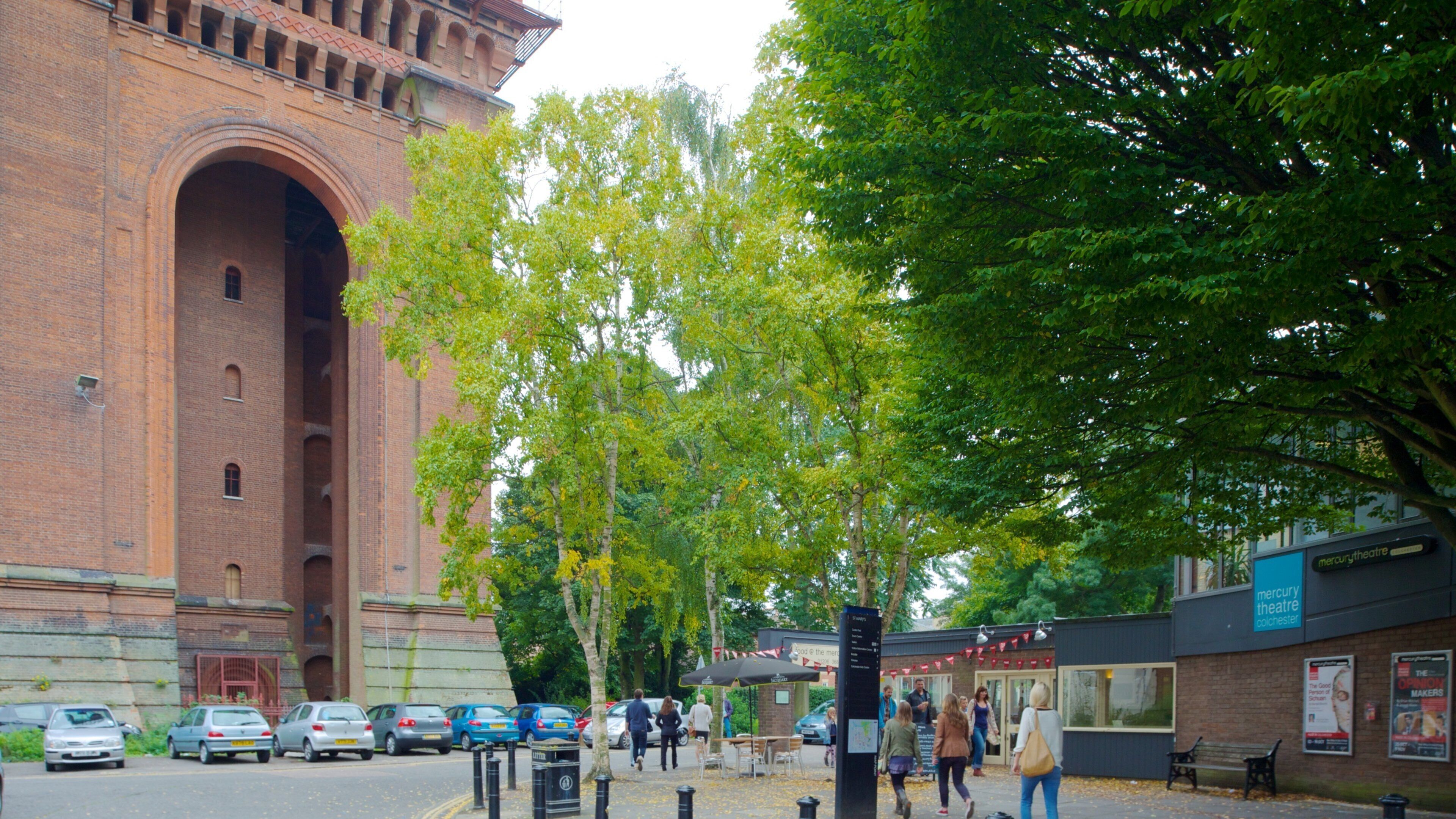 Jumbo Water Tower showing a city and heritage architecture