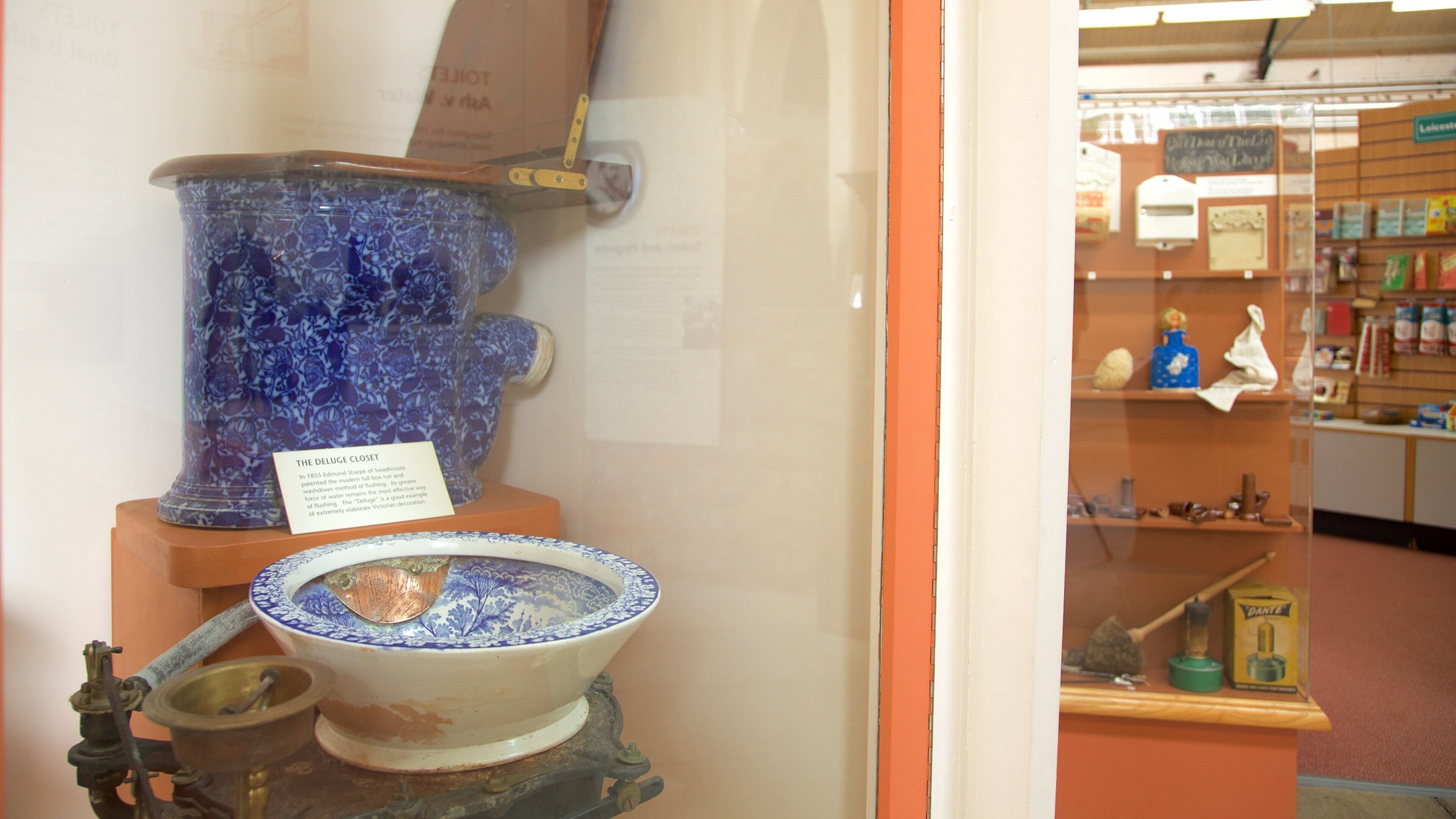 レスター どの含み 屋内の眺め