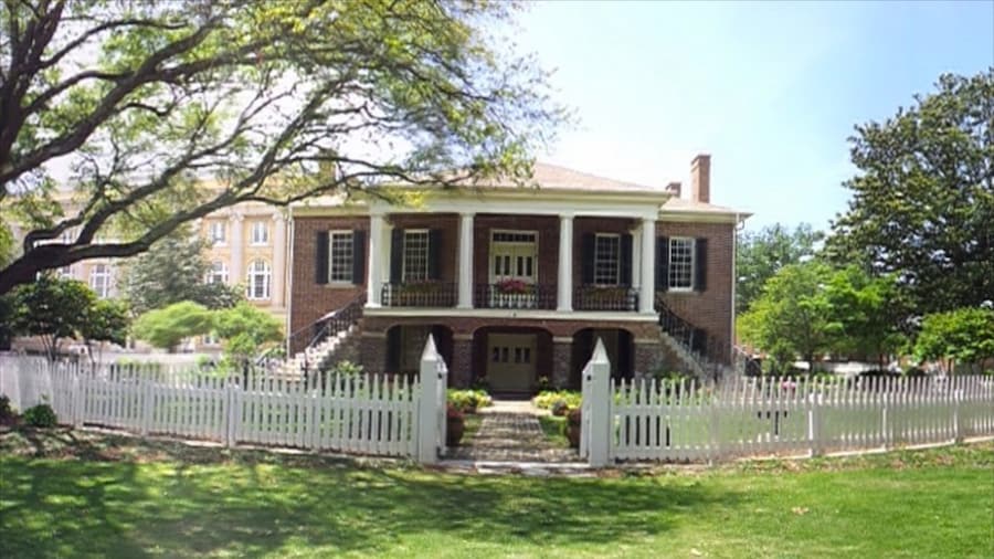 Gorgas House featuring a house and heritage elements