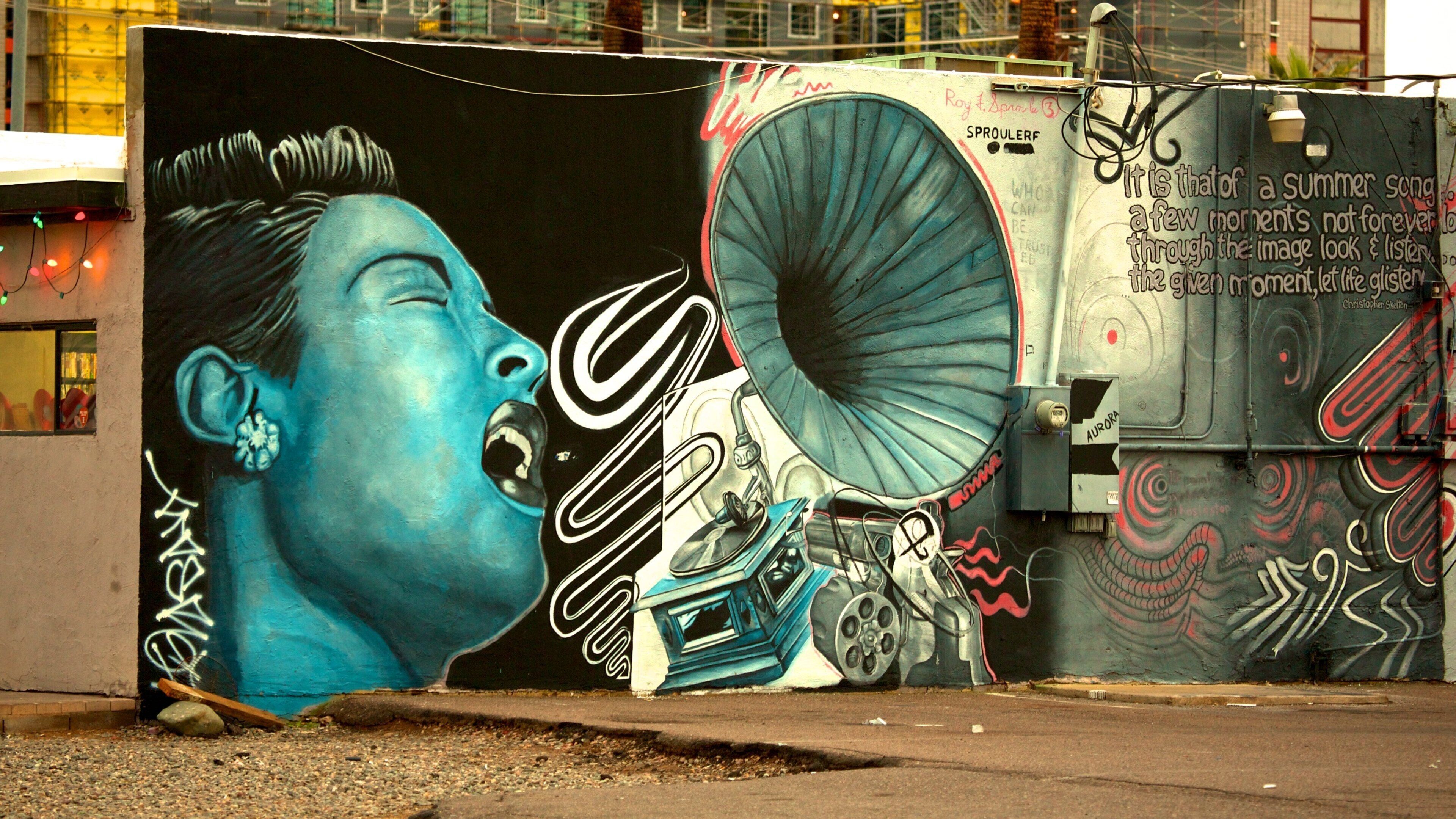 Roosevelt Row 设有 戶外藝術