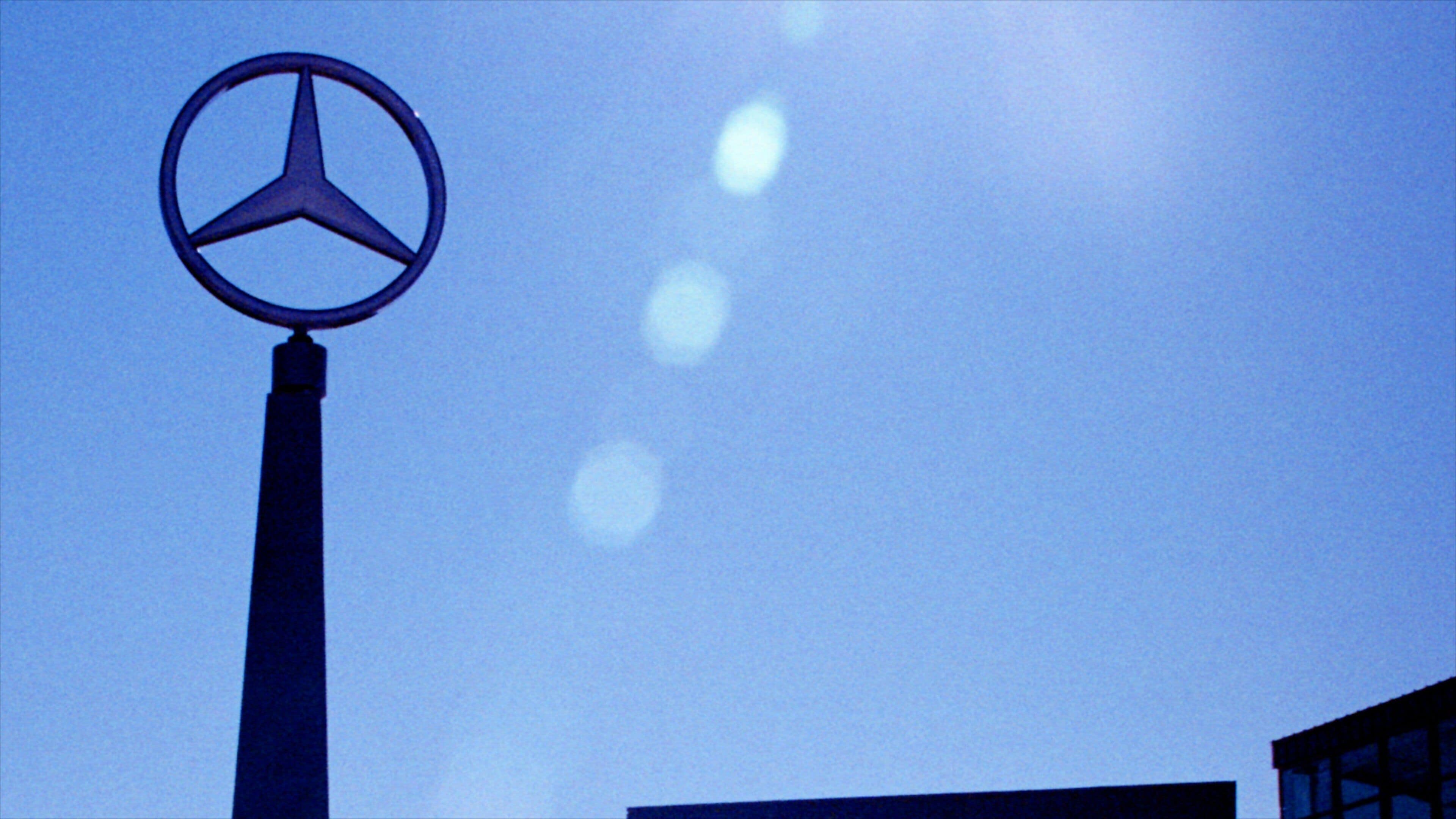 Mercedes-Benz Visitor Center which includes signage