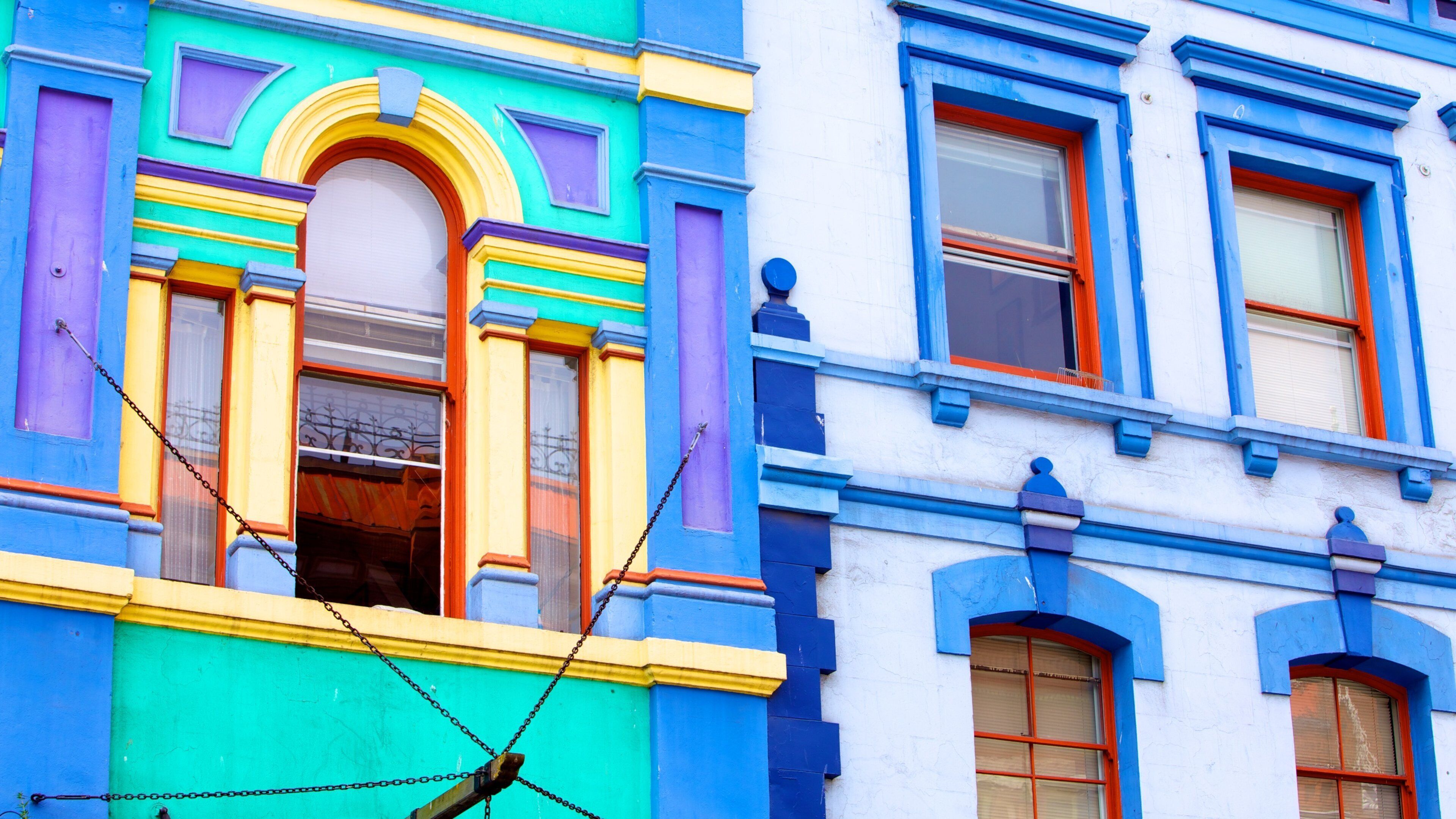 Victoria which includes heritage architecture