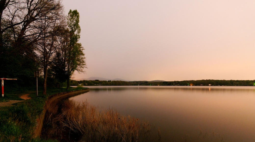 This file was uploaded with Commonist. Bassin de Champagney (sous le clair de Lune).